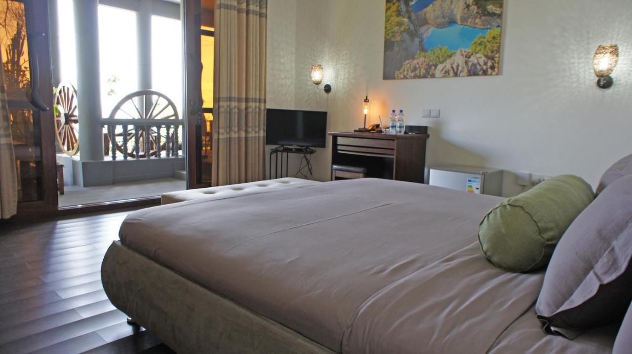 Blue Hill Bed & Breakfast