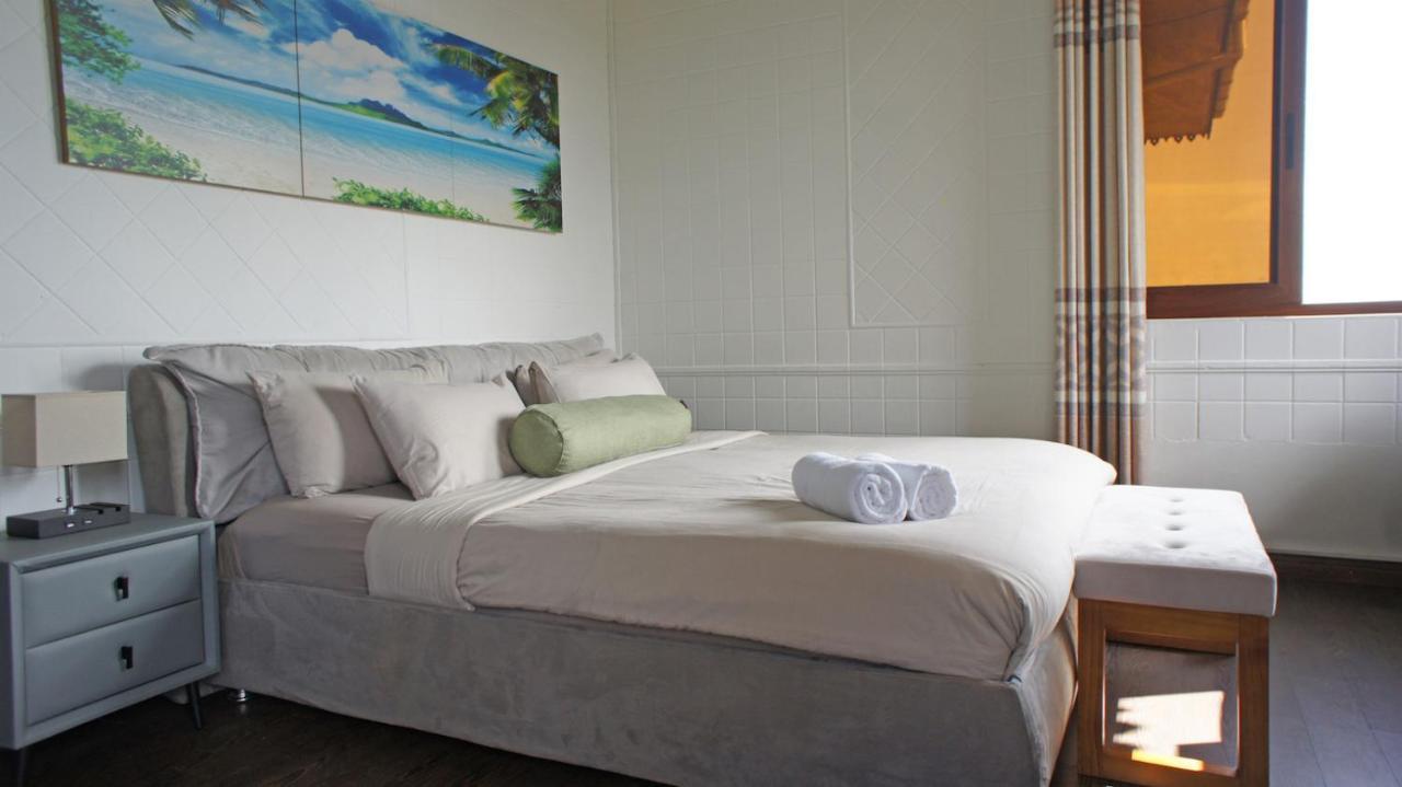 Blue Hill 4*