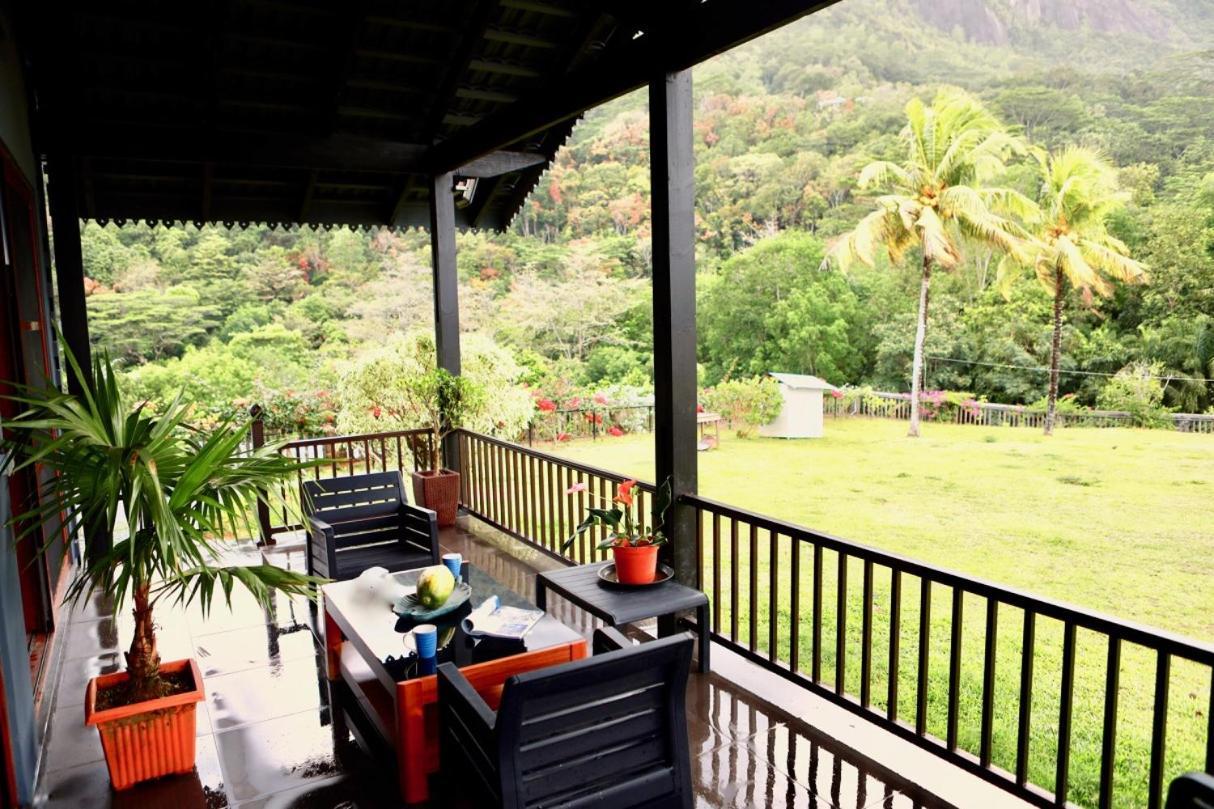 Blue Hill Couette-café 4*